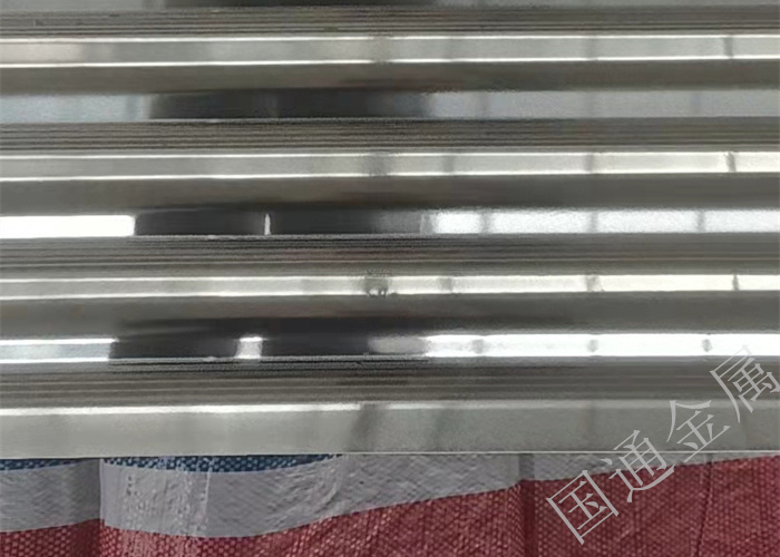 瓦楞铝板